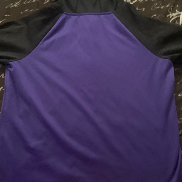 Adidas sweater - Picture 3 of 5